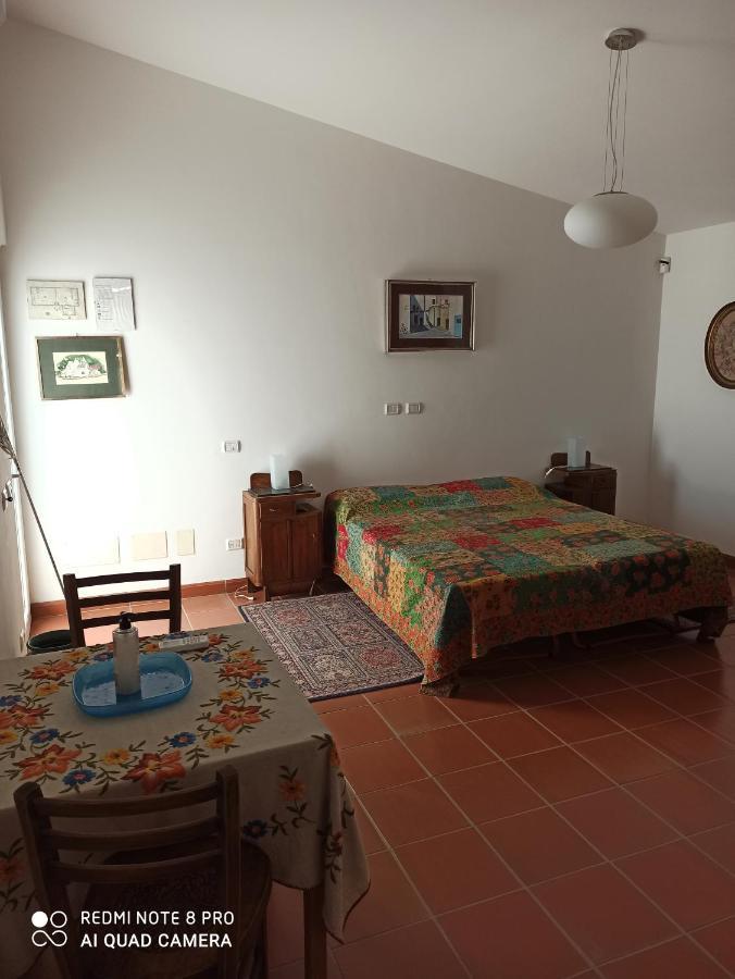 Tenuta Patruno Perniola Джоя-дель-Колле Екстер'єр фото